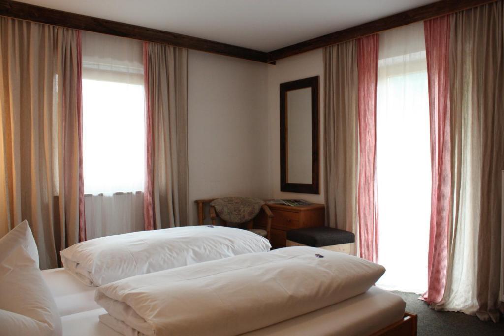 Das Posch Hotel Oberammergau Room photo